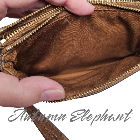 EUC Double Zip Coach Wristlet - Picture 7 of 13